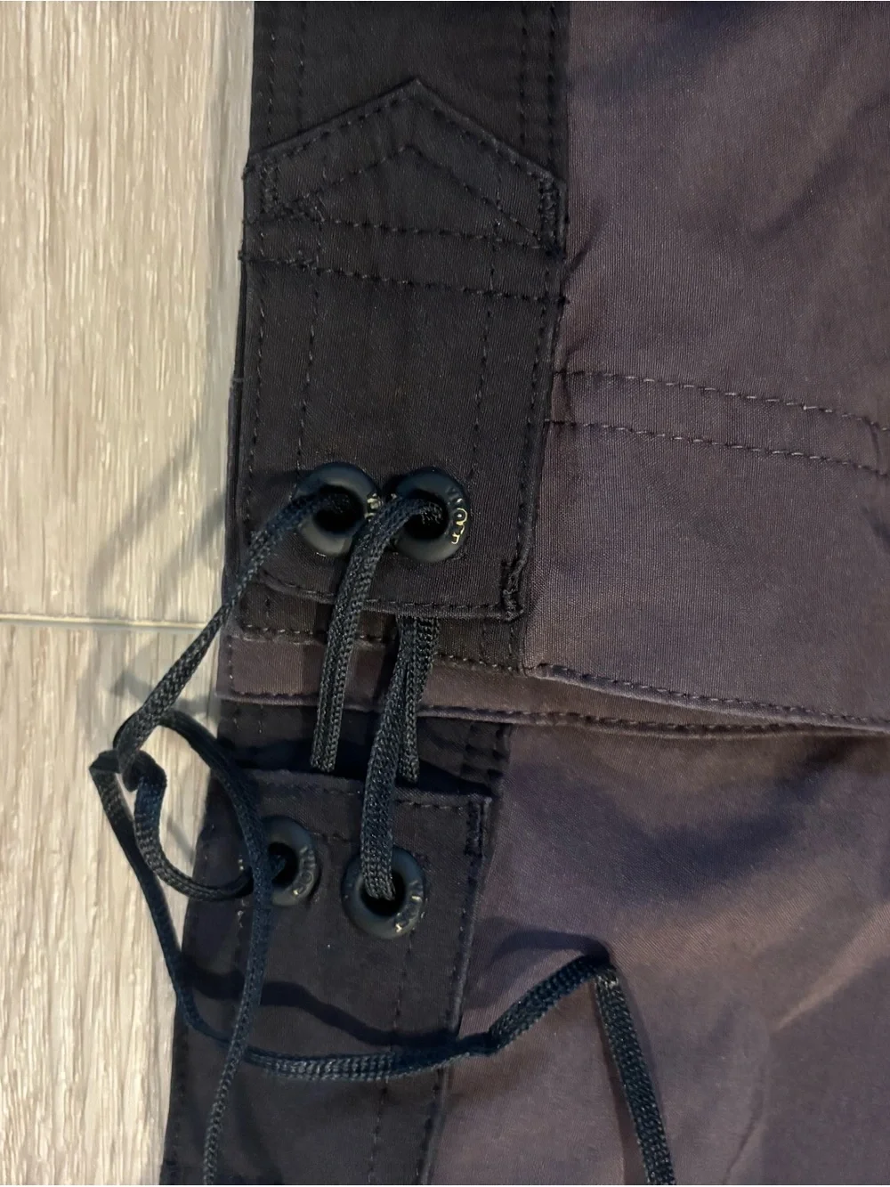 Vuori Men Board Shorts MSRP $88